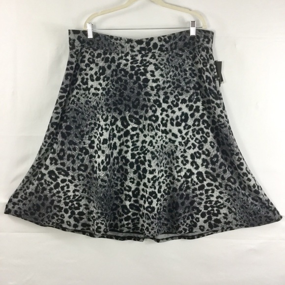 I.N. Studio Woman Leopard Print Pull-On Skirt Size 3X NWT - Picture 3 of 7